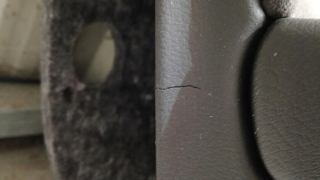 фото №8, Audi a8 4h обивка дверь левый перед alcantara