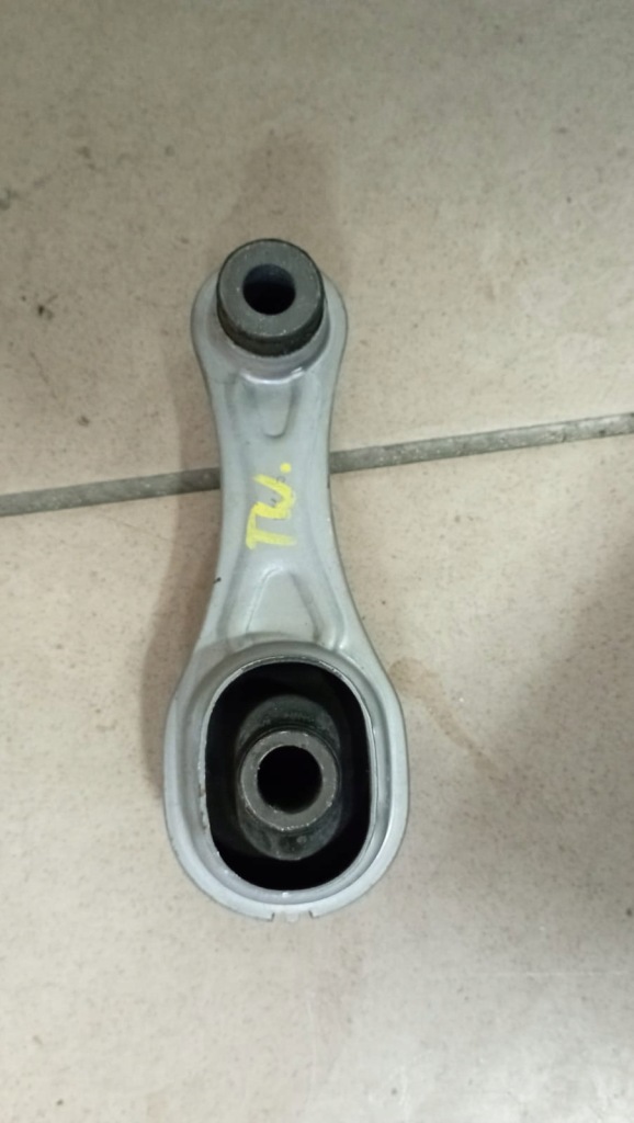 фото №3, Подушка двигателя кронштейн renault twingo iii 113603972r