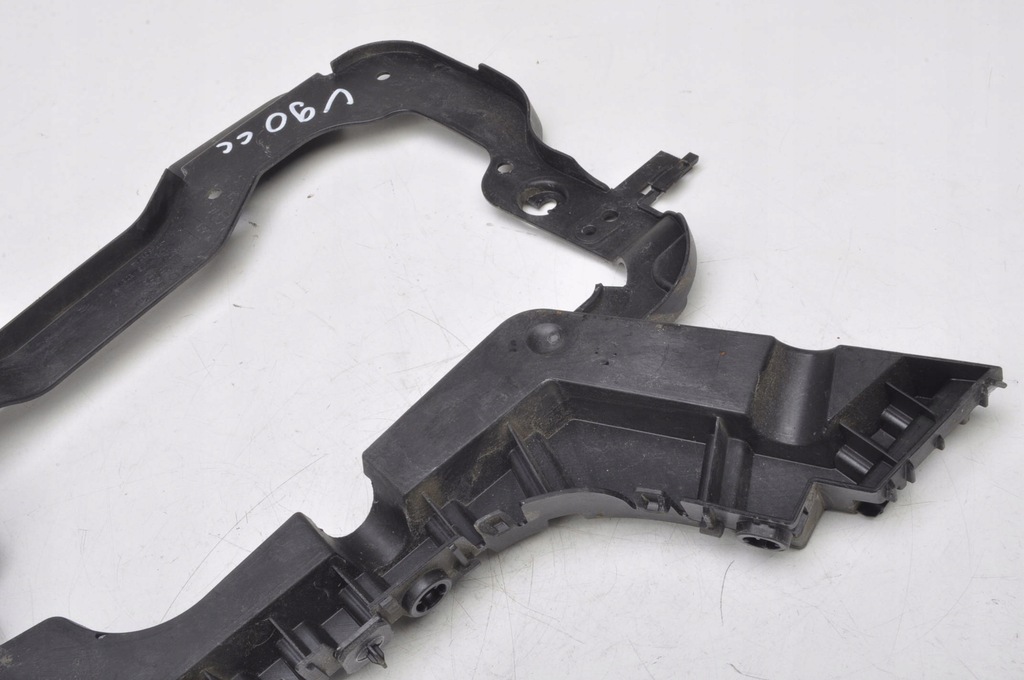 фото №8, Volvo v90 ii направляющая бампера правый задняя 31425066