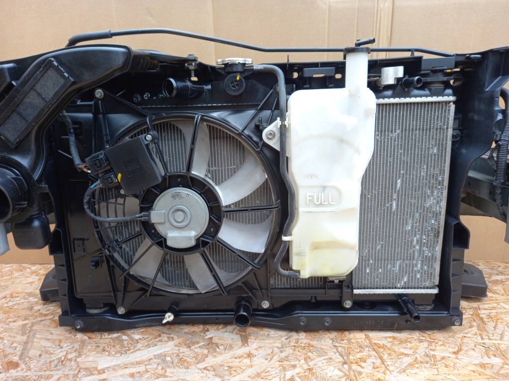 Ремень передний комплект радиатор балка mazda cx-3 1.5 skyactiv-d 2015-2018 Оригинал