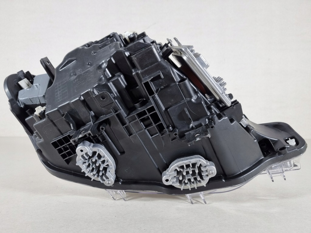 фото №7, Bmw 3 f30 f31 lift full led лампа левая перед kpl