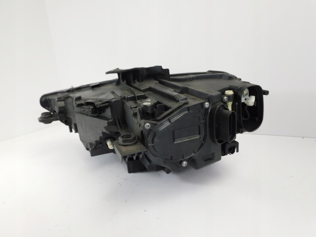 фото №12, Audi a3 s3 rs3 8v0 lift matrix лампа правая 8v0941036 8v0941784c