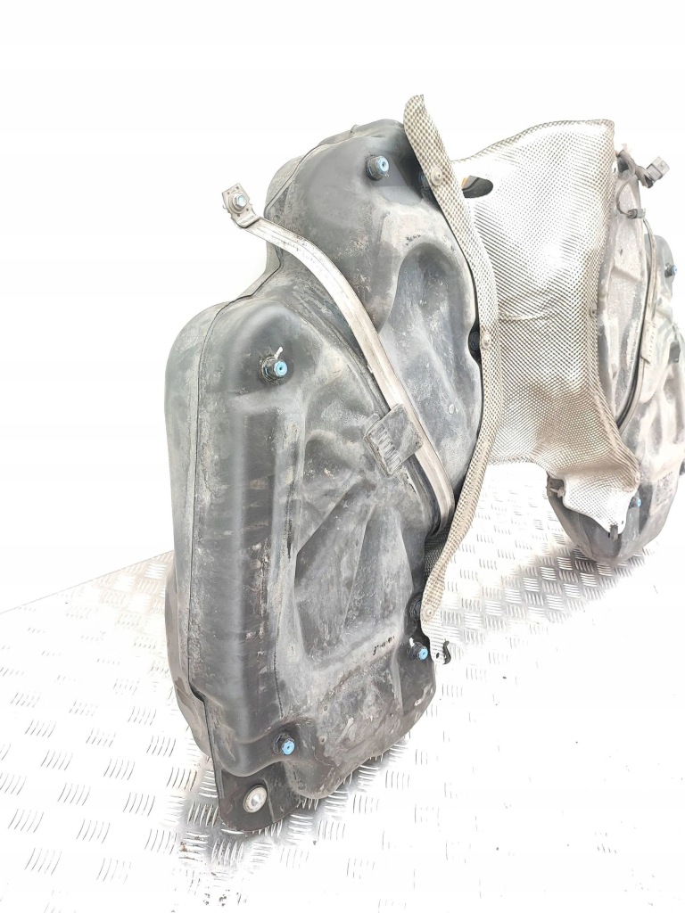 фото №6, Mercedes-benz ml w164 2009 бак пального