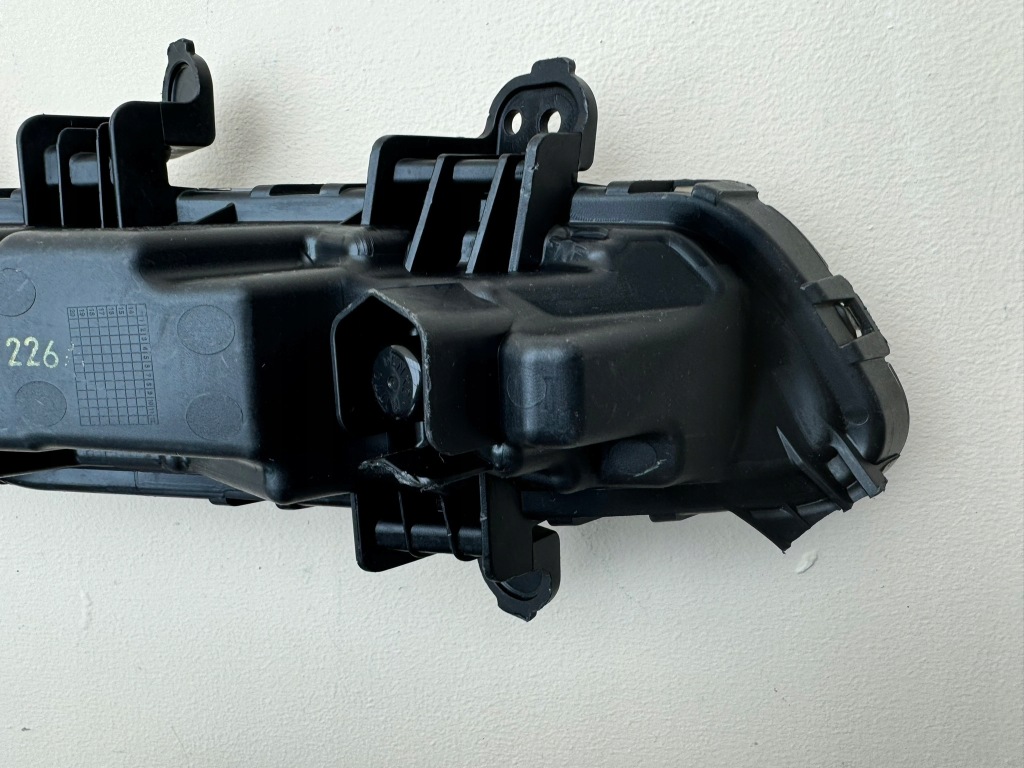 Hyundai i30 turbo фара противотуманная фара led drl левый перед передний 92201-a6400 Оригинал