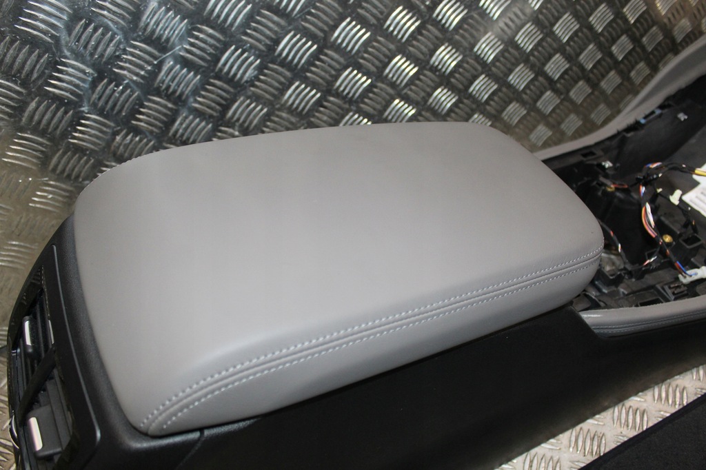 фото №10, Bmw x4m f98 x4 g02 оббивка сидіння заднє сидіння обшивки klimatyzowane