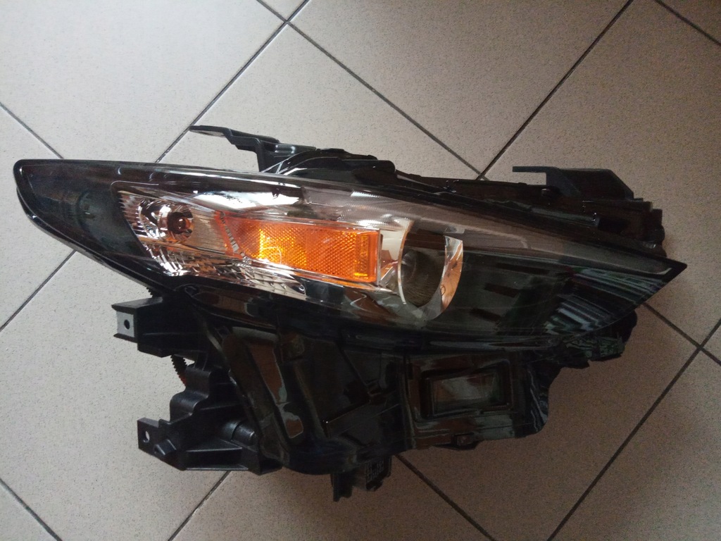 фото №1, Фара mazda 3 bp 2019r.- usa nowa оригинальный номер