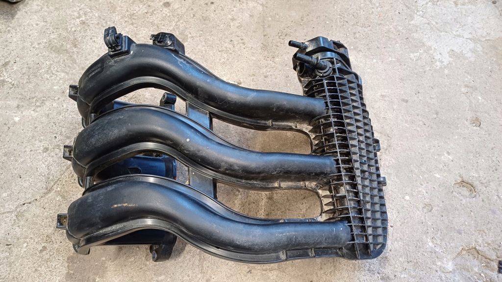 фото №1, Citroen c4 cactus 1.2 b коллектор впускной  9673063980