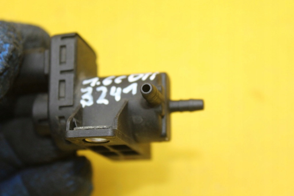 фото №4, Клапан вакууму 55574896 astra k 1.6 cdti