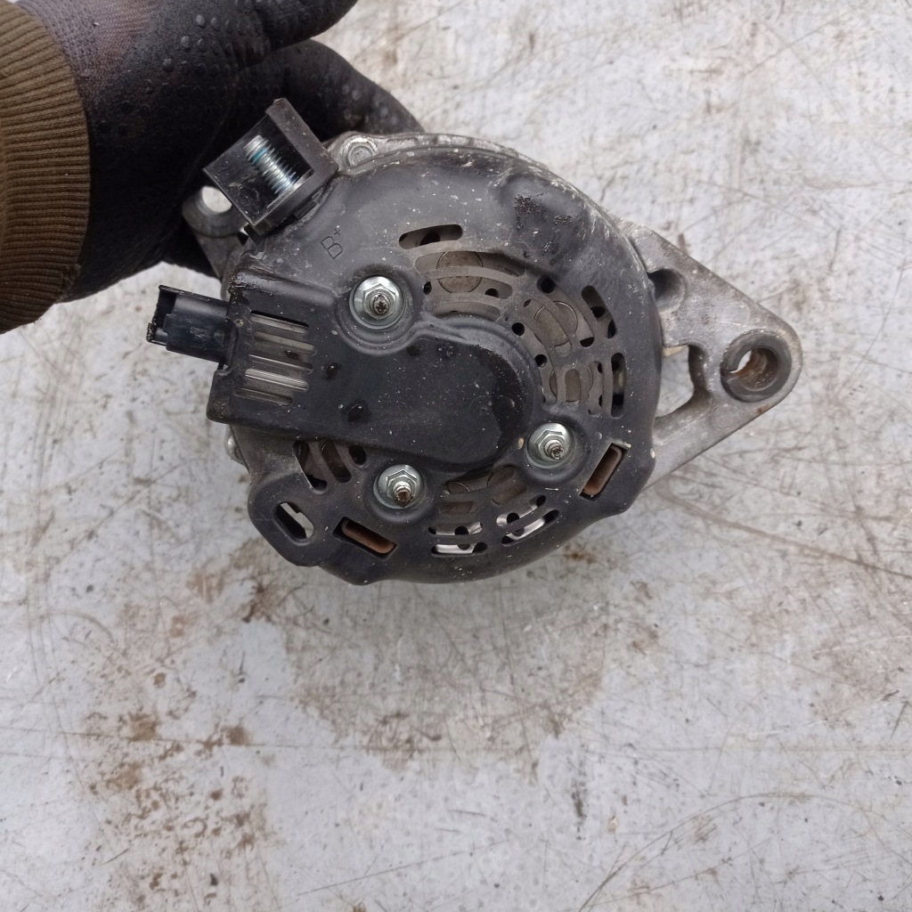 Генератор alfa romeo 159 3.2 jts 104210-2770 Доставка