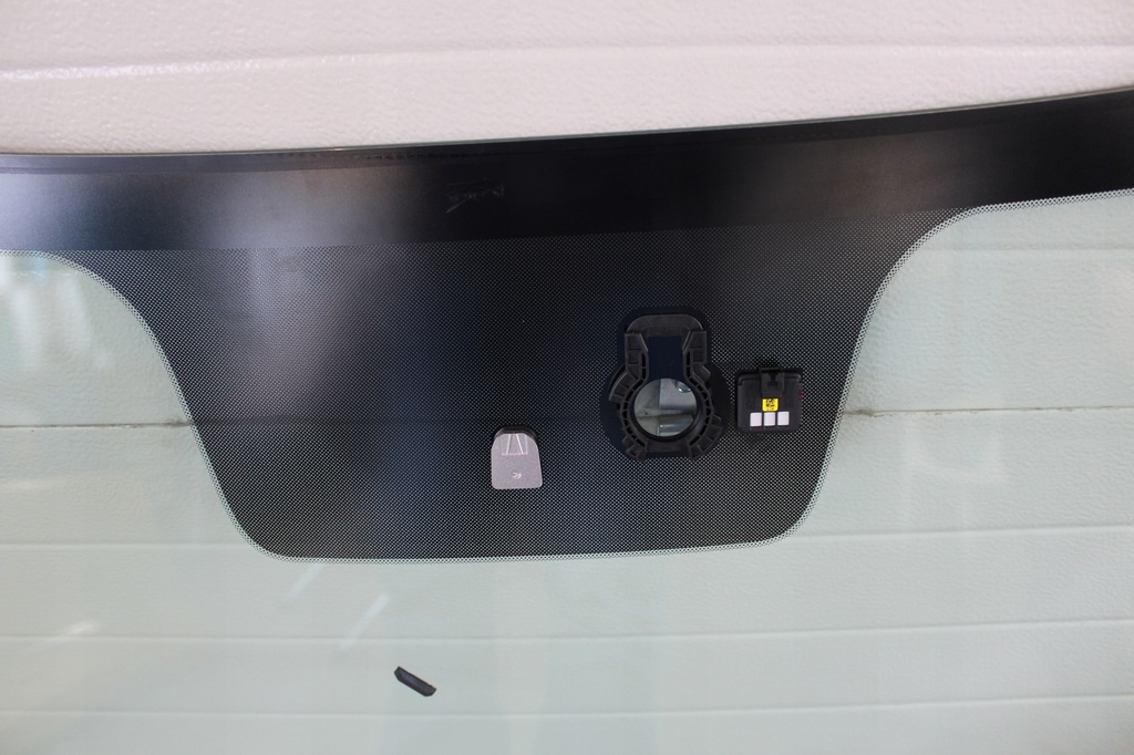 фото №4, Стекло лобовое hyundai i 20 ii 3 d