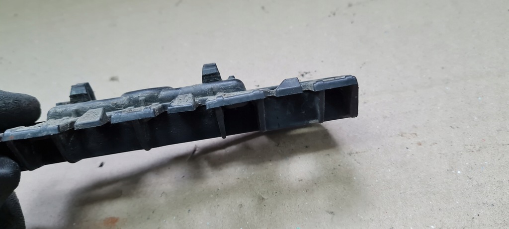 фото №5, S7 4g a7 кронштейн кронштейн накладки порога левый перед 4g8853921a