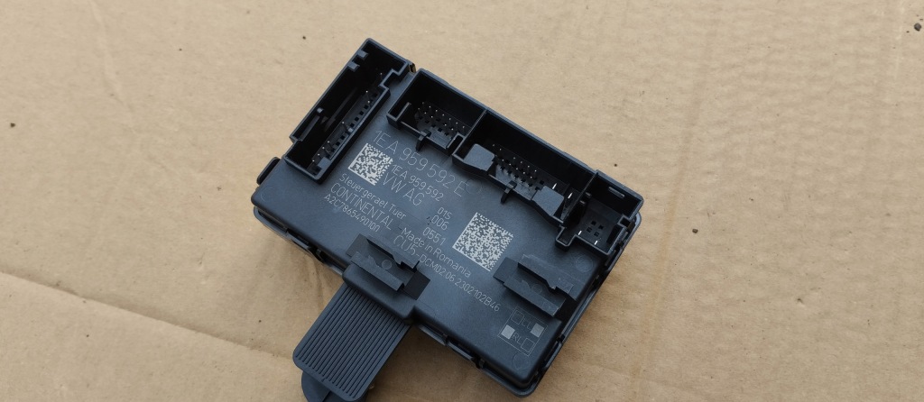 фото №1, Модуль блок управления дверь правый перед volkswagen id.4 vw id4 1ea959592e