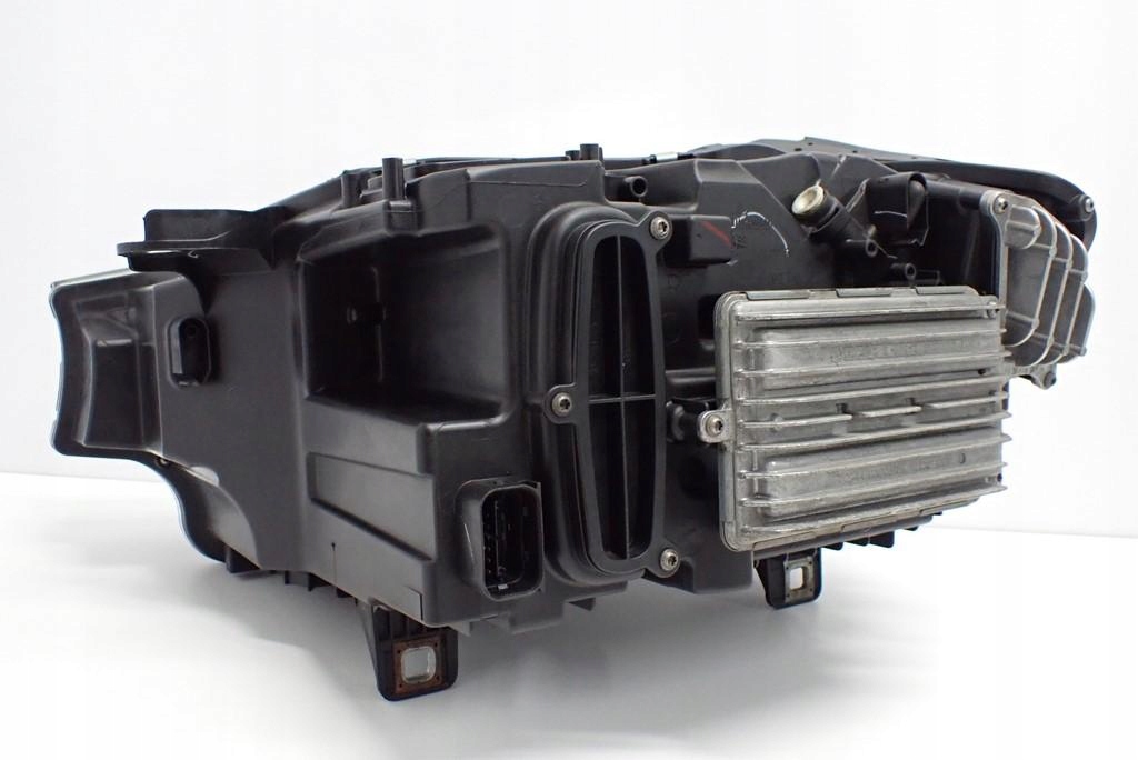 фото №5, Лампа правый перед europa адаптивный led bmw x4 f26