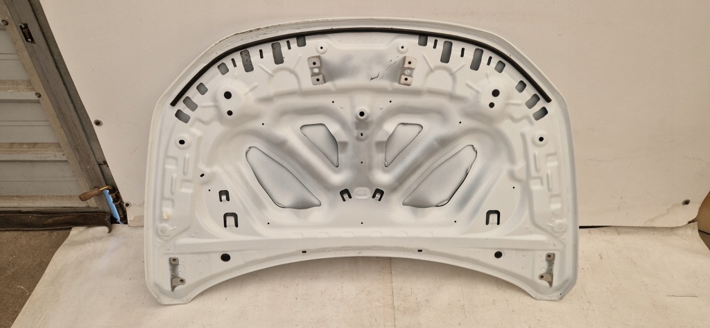 фото №7, Renault scenic v 5 e-tech капот