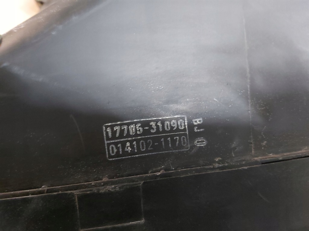 фото №5, Toyota fj cruiser 4,0 корпус фильтра воздуха