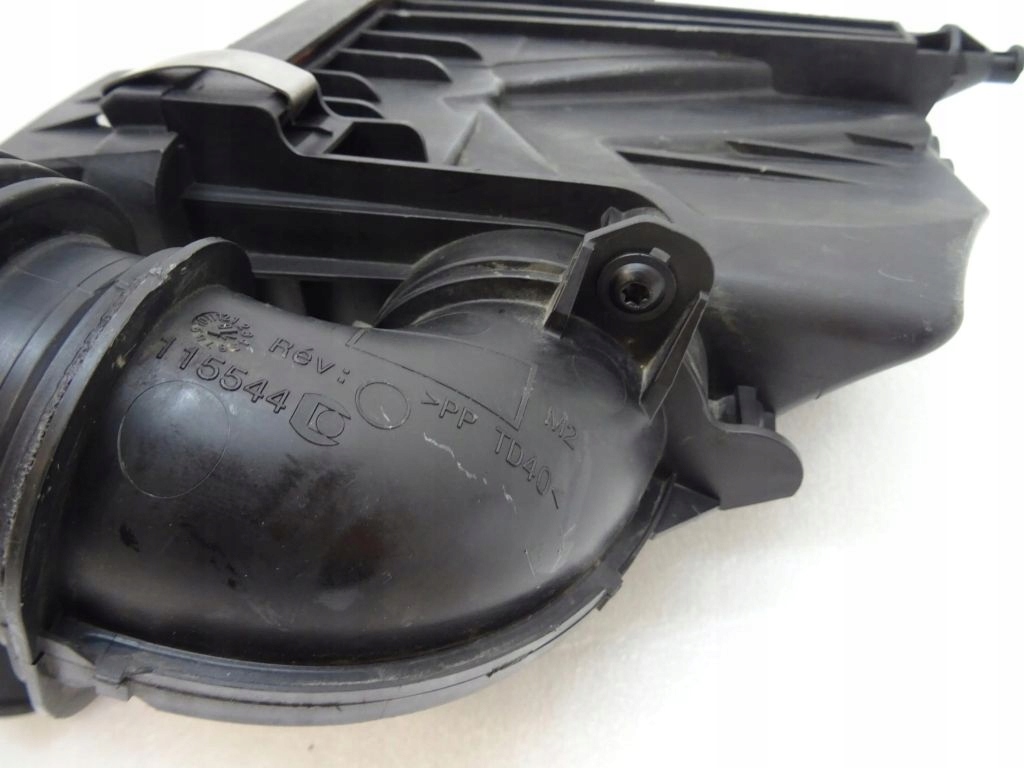 Renault clio v 1.0 tce корпус фільтра повітря резонатор Доставка