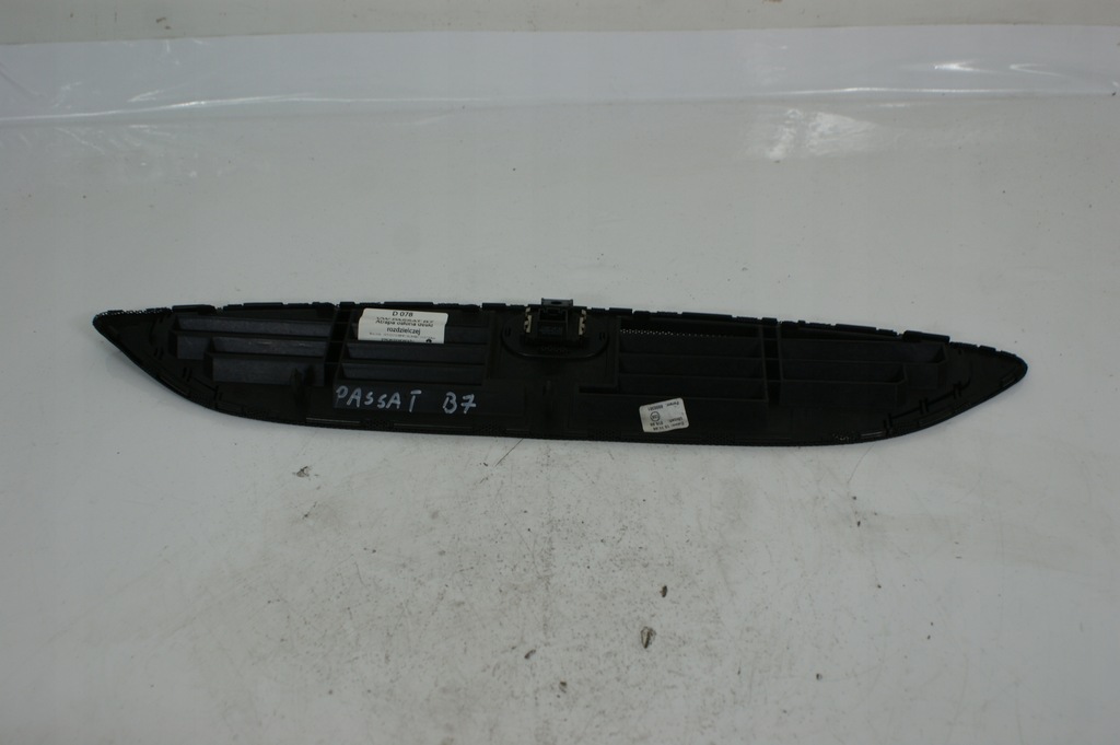 фото №8, Решітка верхній консолі góra volkswagen passat b7 3c0819153b