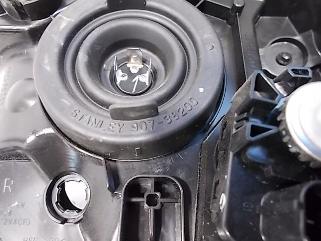 фото №12, Space star ii lift 19-22 лампа правая передняя org