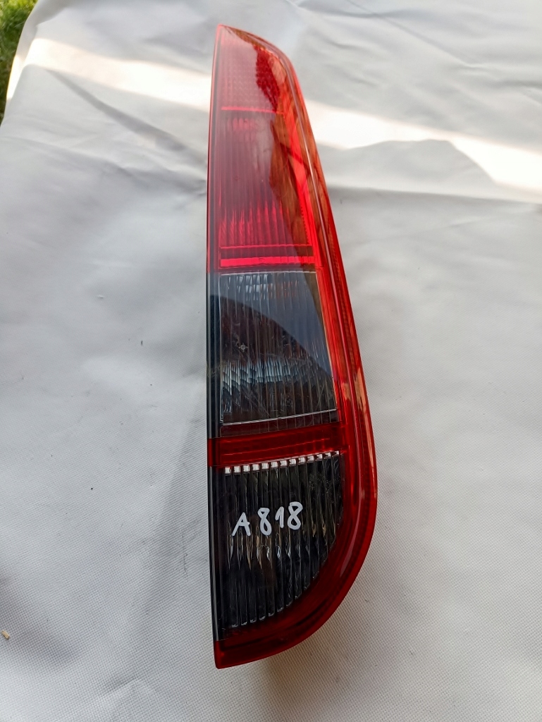 фото №1, Лампа задняя правая ford focus ii kombi europa 2006