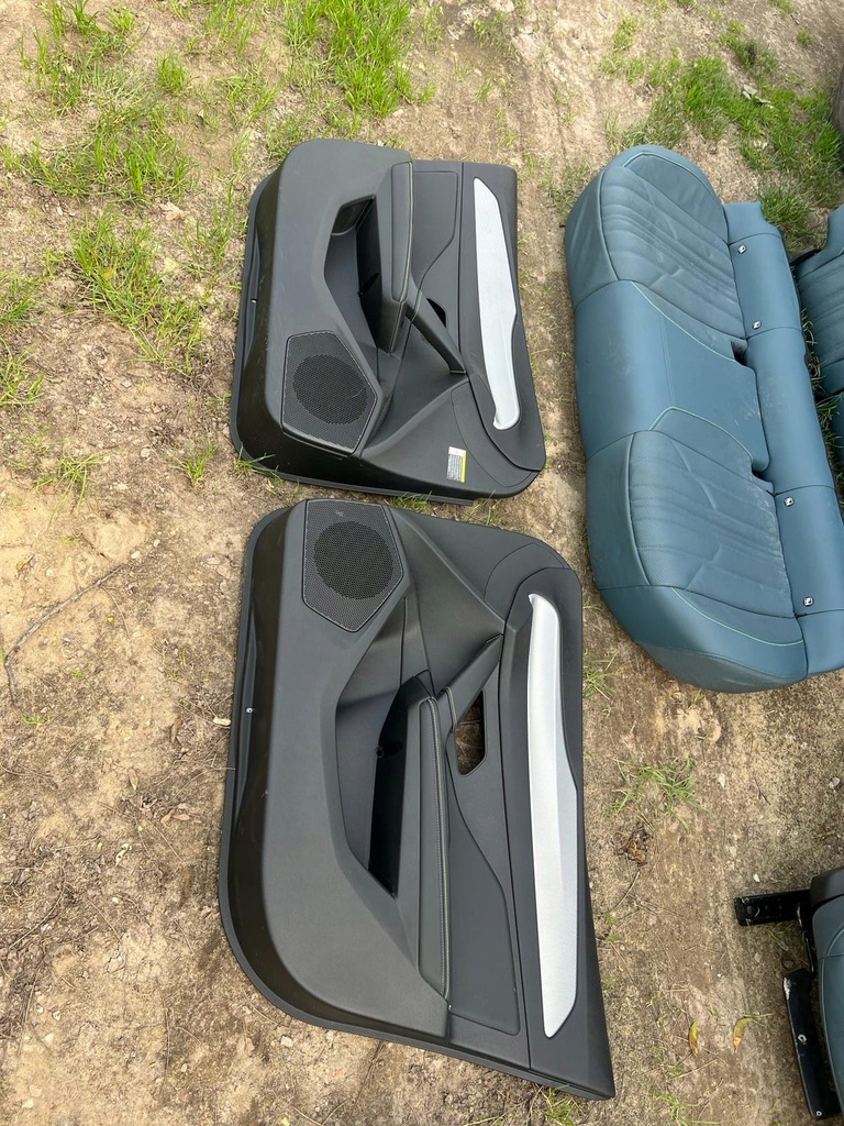 фото №5, Peugeot 308 iii t10 гибрид комплект сидений jak nowe