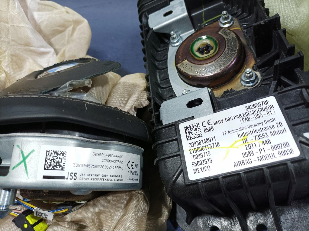 фото №12, Bmw x7 g07 приборная панель приборная консоль подушки безопасности ремни eu 9382489