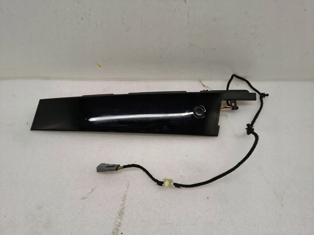 фото №1, Кнопка ручка правый задняя правая задняя ford mustang mach-e lj8b-r224b00-bd