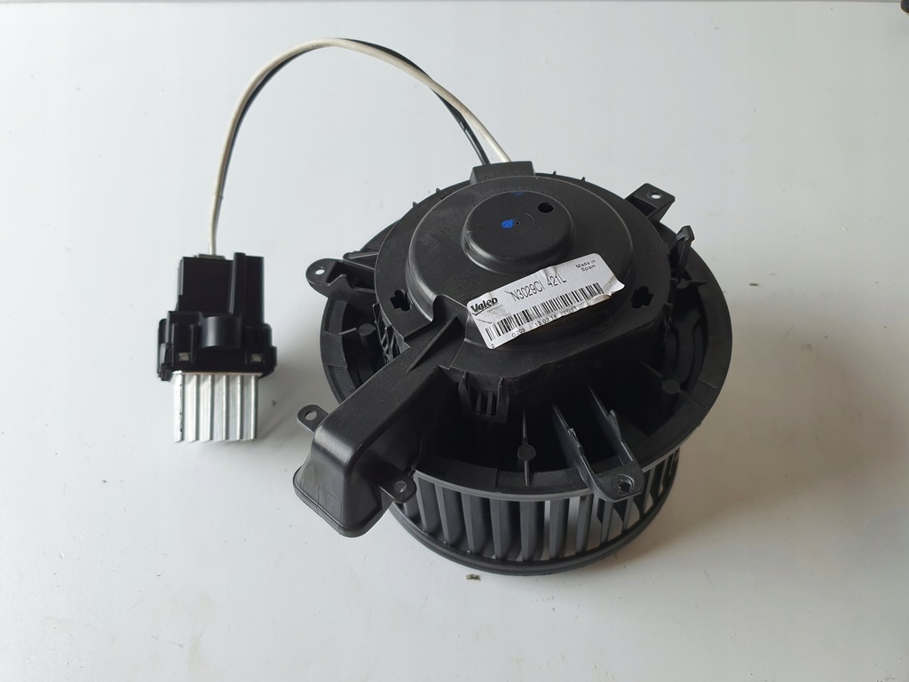 фото №1, Opel mokka x воздуходувка вентилятор резистор отопителя