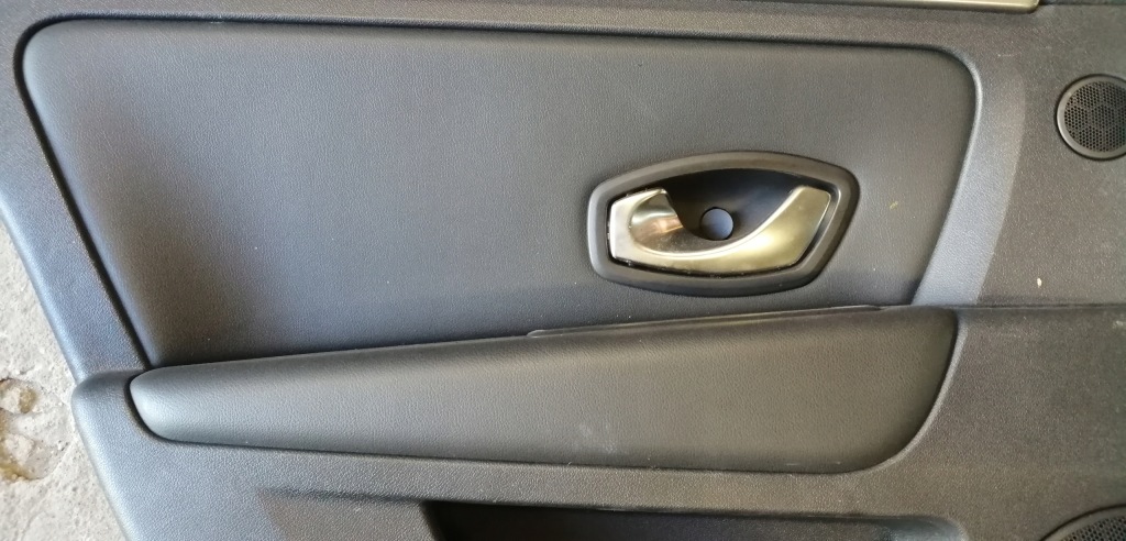 фото №3, Renault laguna iii обивка дверь левая задняя задняя