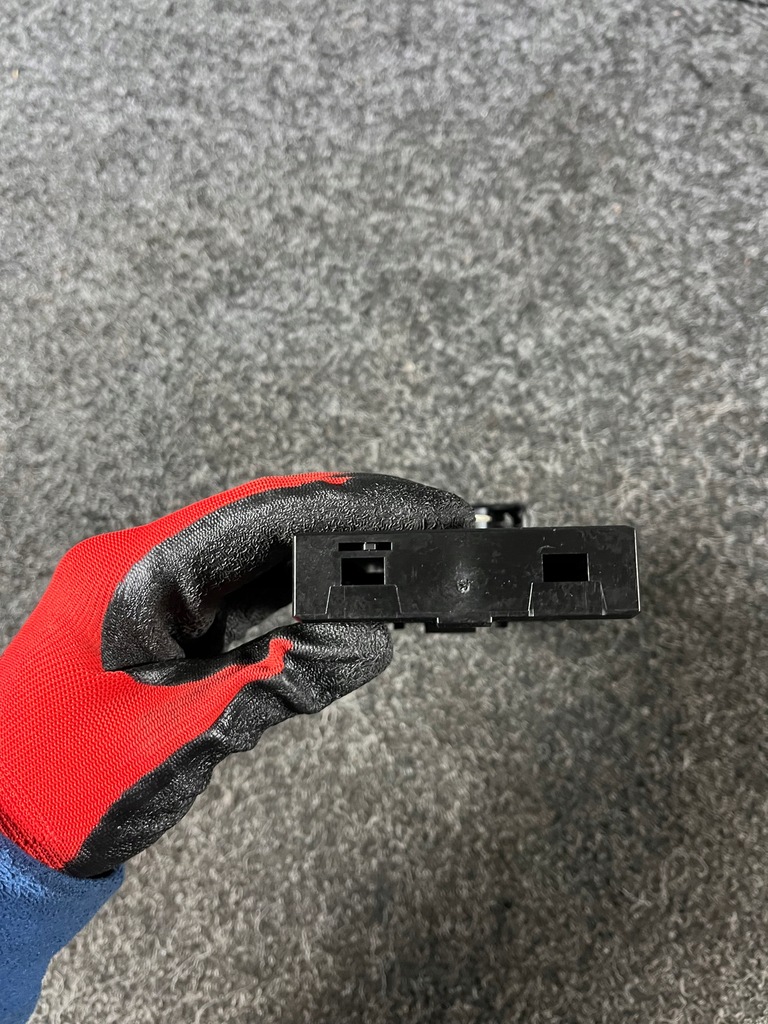 фото №8, Audi a2 подстаканник кронштейн na кружки 8z0862534b