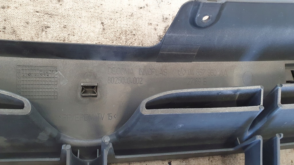 фото №8, Chrysler voyager iv 4 решітка радіатора решітка радіатора радіатора оригінал