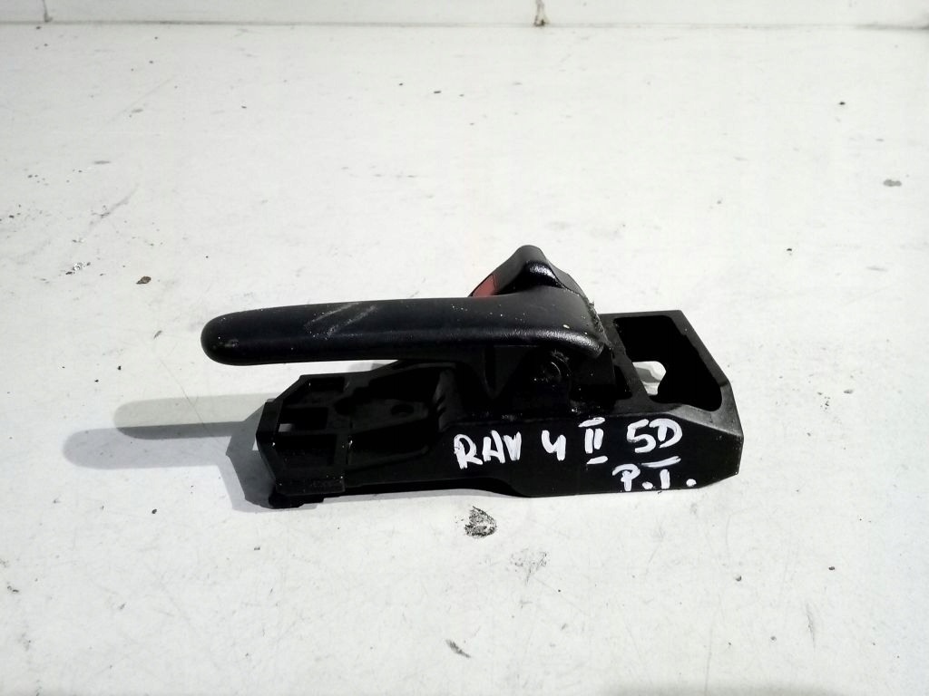 фото №1, Toyota rav4 ii 05' ручка внутренняя правая задняя