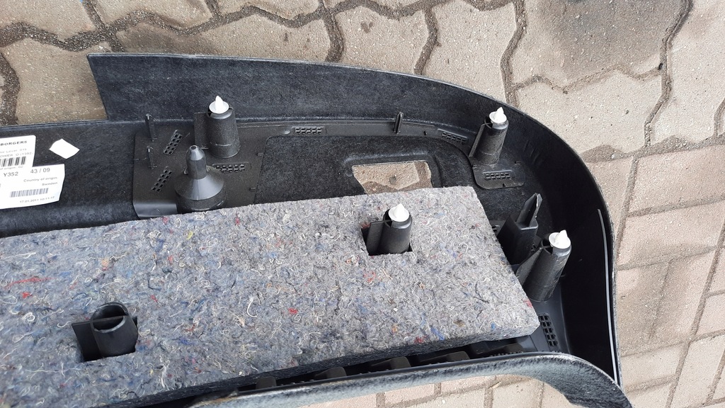 фото №4, Оббивка кришки багажника volvo v60 10-18r