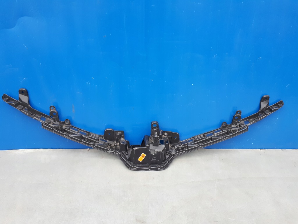 фото №13, Toyota corolla e21 sedan 19- решітка радіатора решітка радіатора