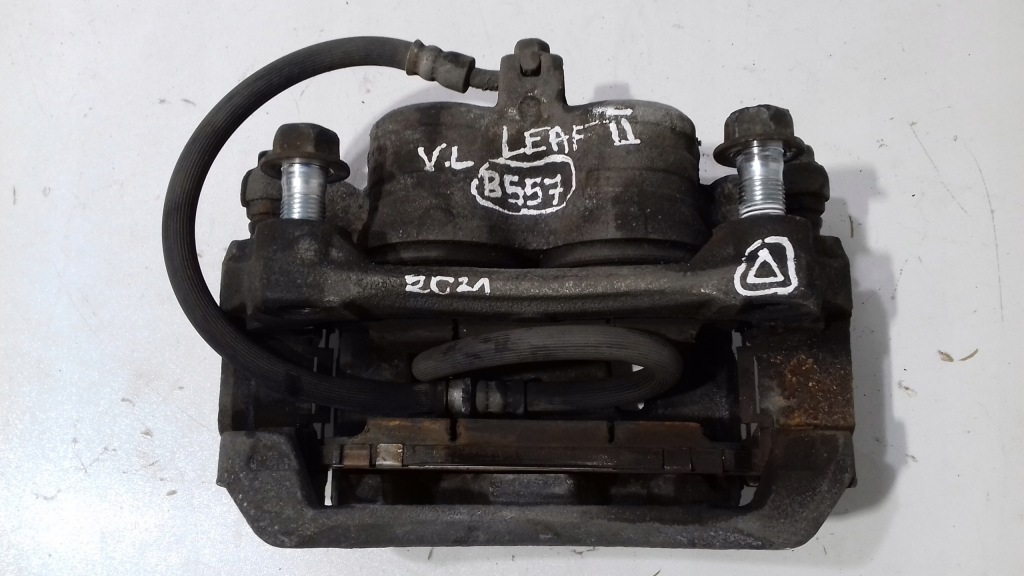 фото №4, Nissan leaf ii суппорт тормозной левый перед