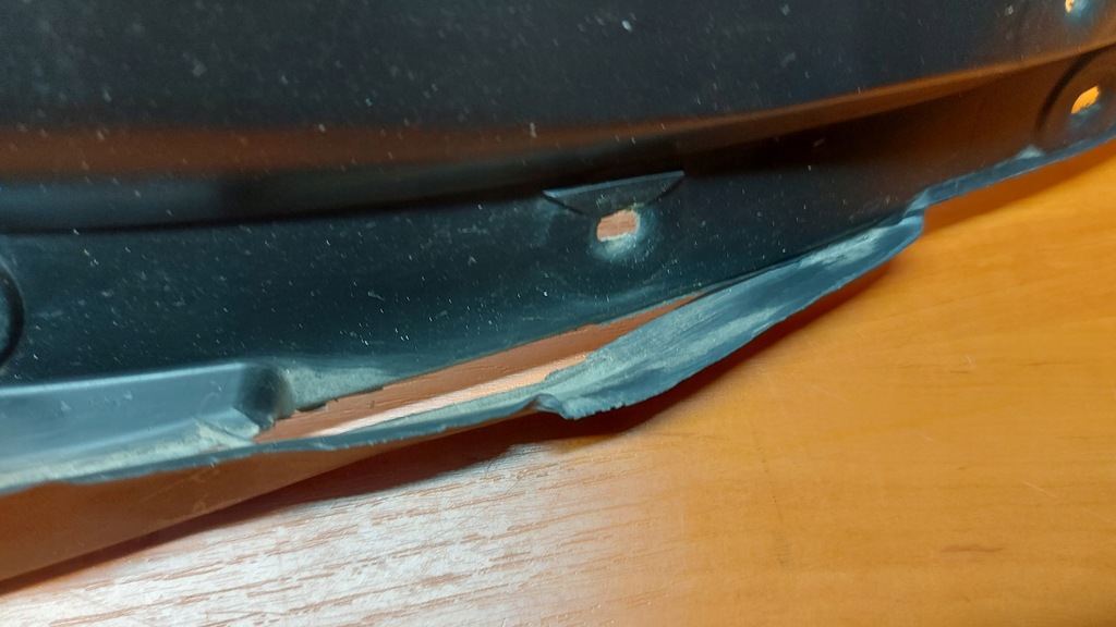 фото №13, Подкрылок брызговик правый задняя toyota land cruiser 200 07-