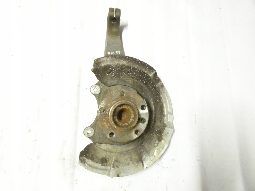 фото №1, Bmw оригинальный номер 6775770 поворотный кулак