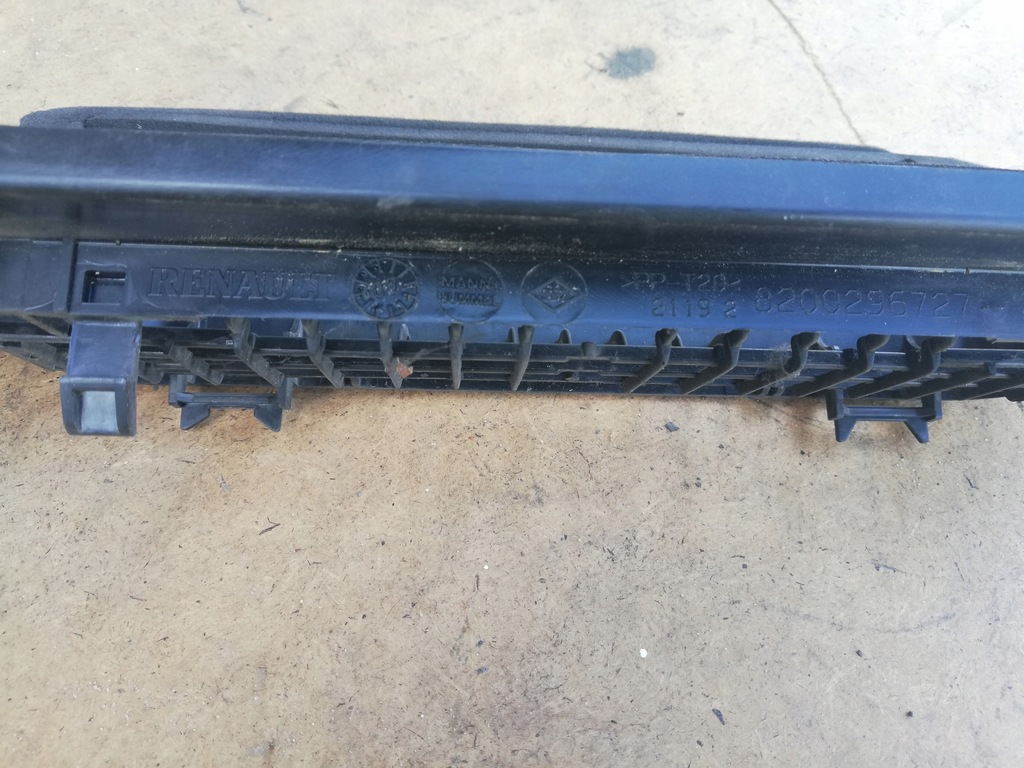 фото №8, Впуск повітря clio iii 8200296726 8200296727