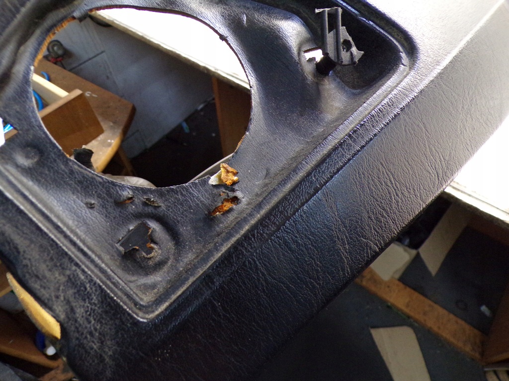 фото №7, Приборная панель приборная приборная панель mercedes w201 190