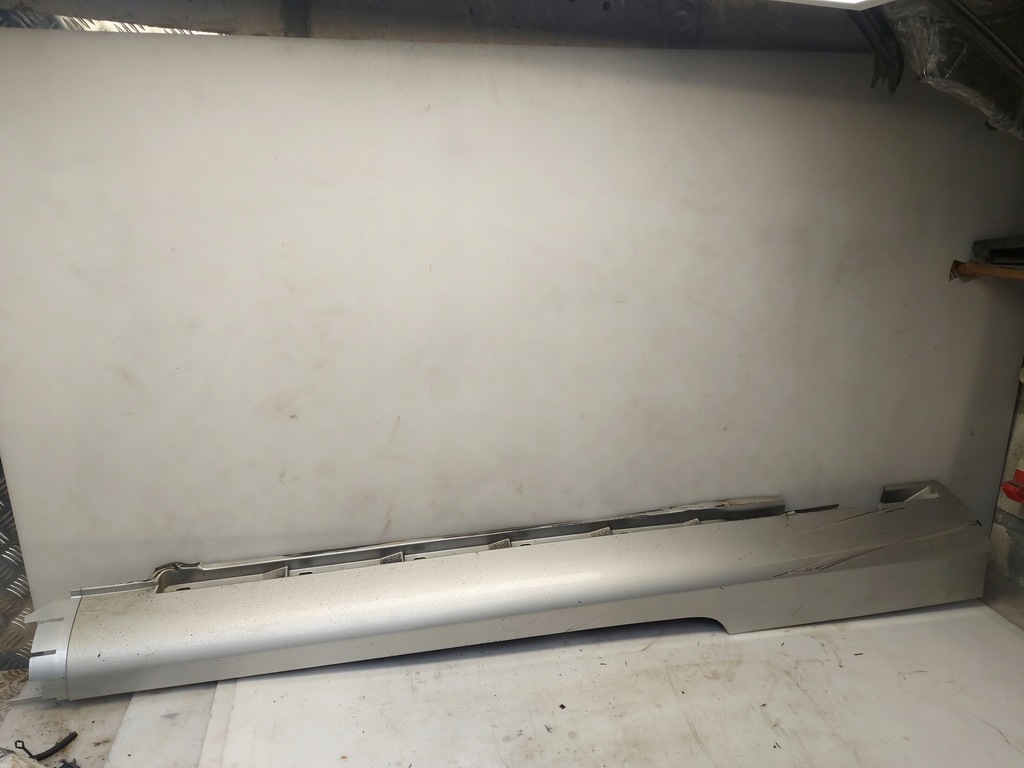 фото №1, Молдинг порог правая volvo c70 ii 2 426-26