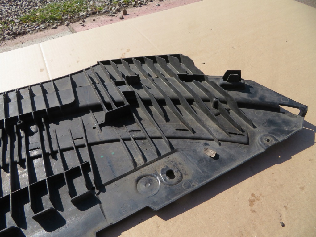 фото №12, Захист плита pod бампер audi a7 c7 4g8807611e