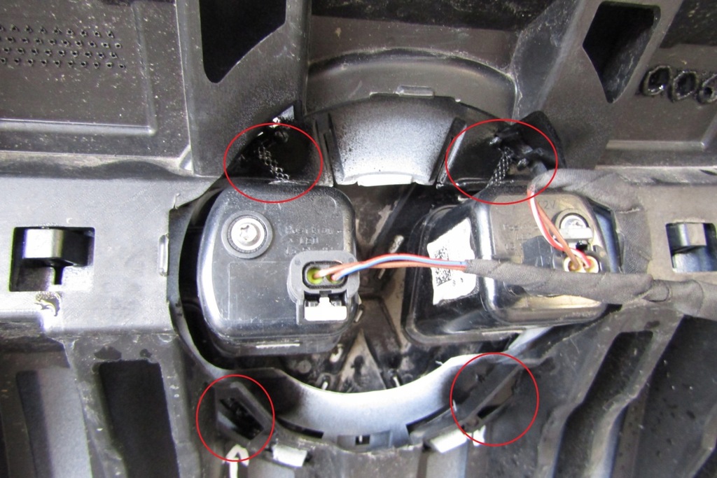 фото №14, Бампер перед передний vw id3 id.3 10a 19- светодиоды