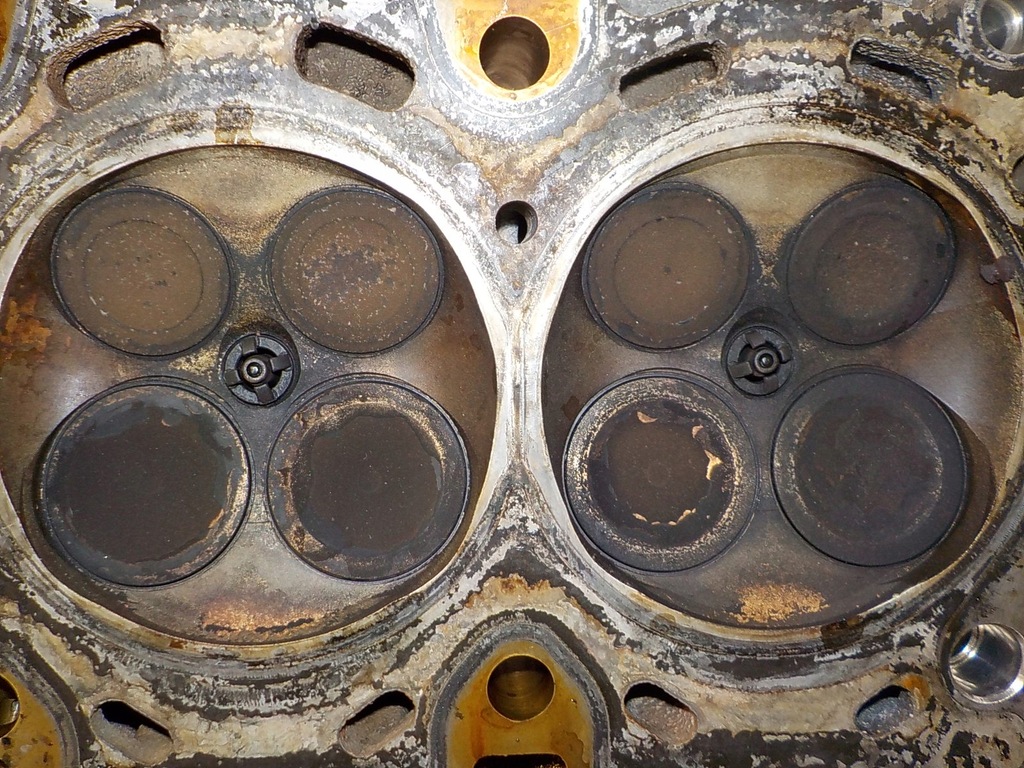 фото №9, Bmw 1 e87 e90 1.6b 115km n45b16a головка двигуна 75059759 7505975