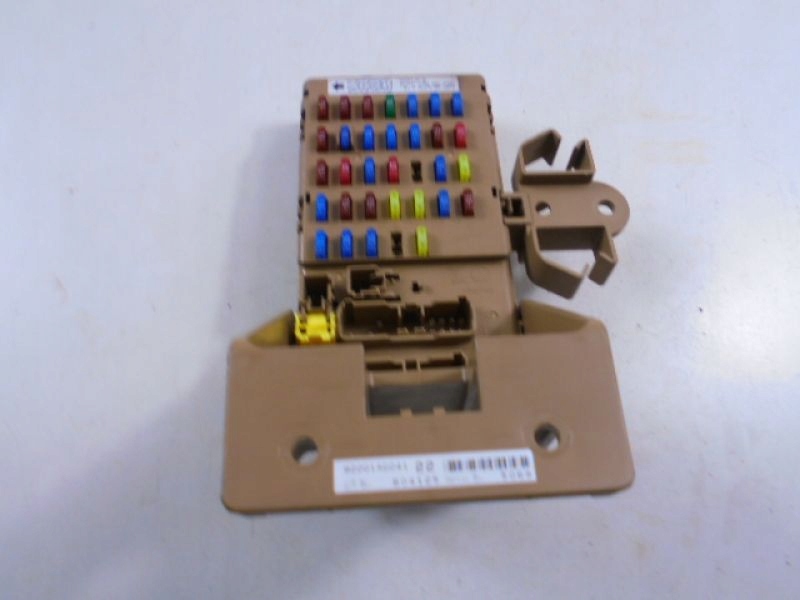 фото №8, Legacy iv коробка запобіжників 2,0d 82201ag041