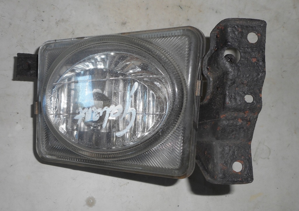 фото №1, Mitsubishi galant viii противотуманная фара левый