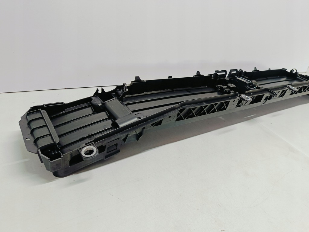 фото №9, Audi q6 e-tron 85h 24- повітропровід впуск повітря шторка жалюзі 85h121219e