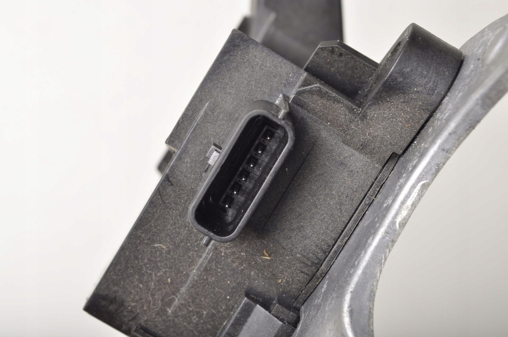 фото №10, Nissan leaf i ze0 педаль тормоза gaz датчик 47920 3na0a