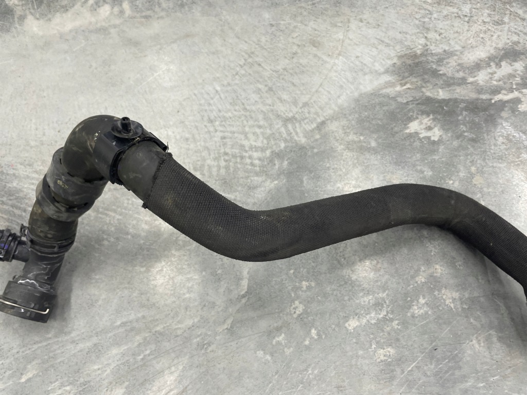 фото №3, Шланг wąż wody q5 80a оригинал idealny