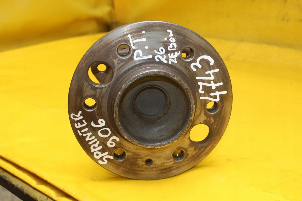 фото №5, Приводной вал ступица правый задняя sprinter 906 vw crafter 26 зубьев