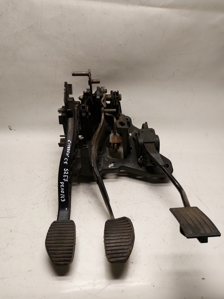 фото №1, Педаль сцепления тормоза газа педали citroen c5 x7