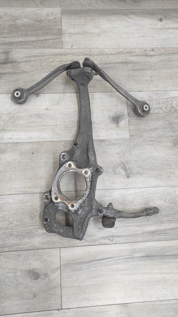 фото №1, Audi a4 b8 a5 рычаги поворотный кулак правая перед